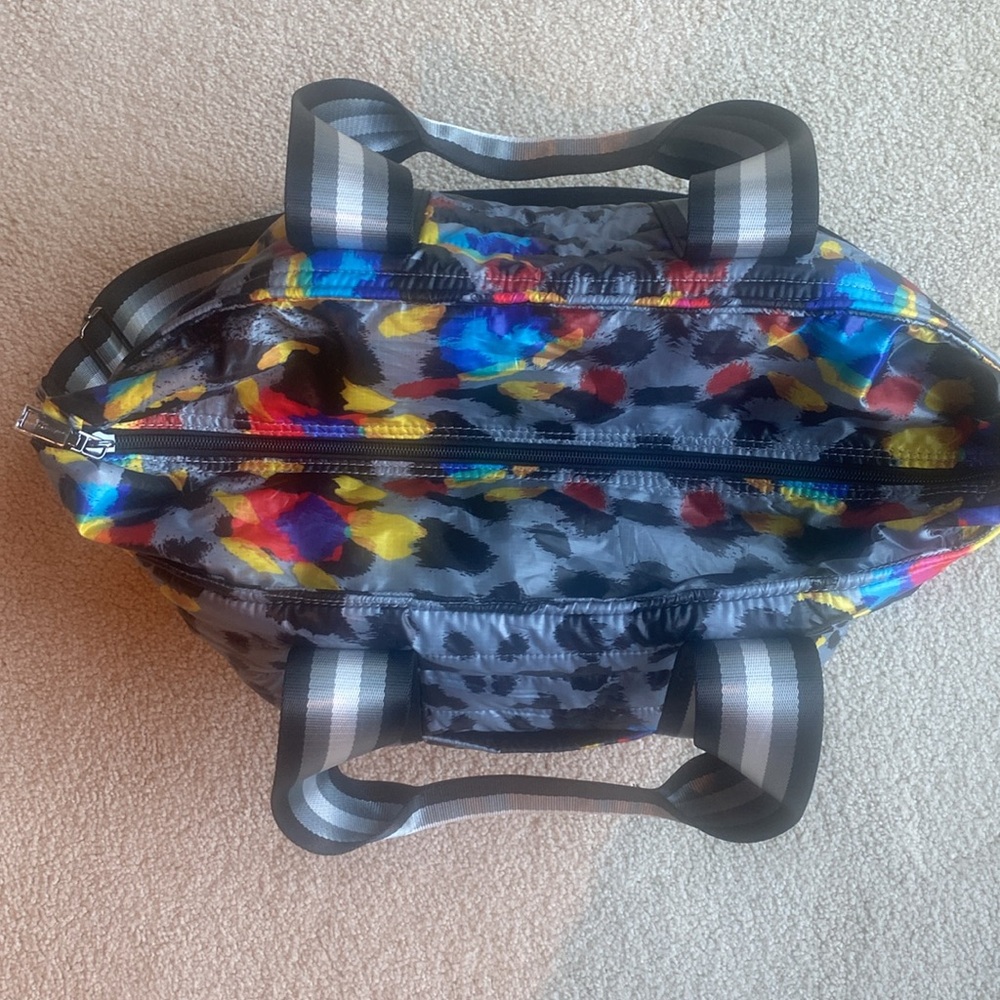 THINK ROYLN Colorful Leopard Print Tote in Excellent Condition - Picture 3 of 7